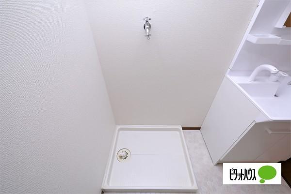 シャトル古城（201） 部屋画像
