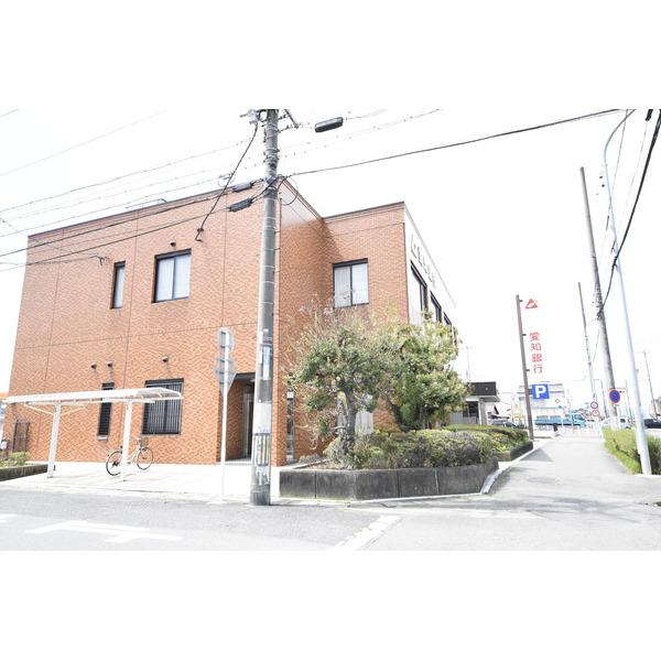 愛知銀行岩倉支店：2081m