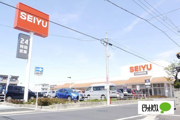 西友豊山店：865m