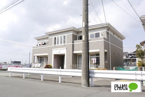 ルミナコートWEST（101） 外観
