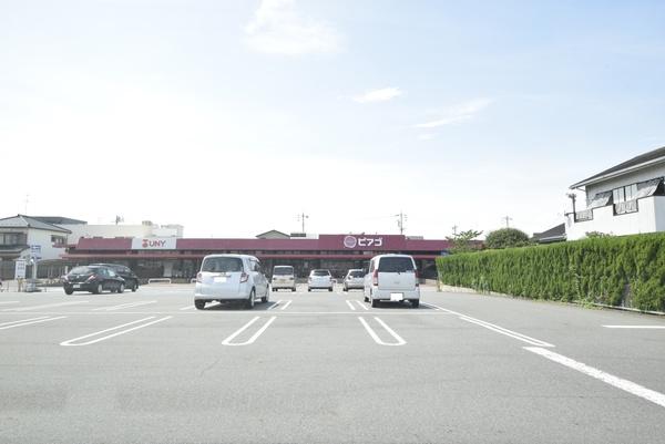 ピアゴ清洲店：377m