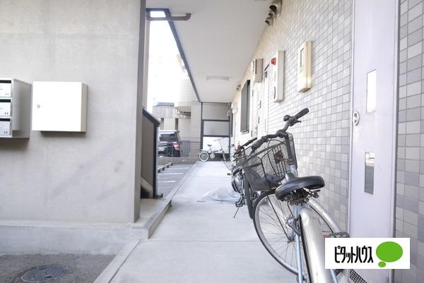 セイフティ日比野（202） エントランス