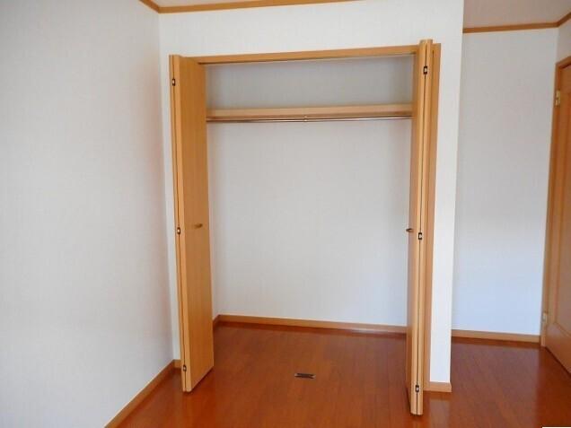 コーポ　すずらん（105） 収納