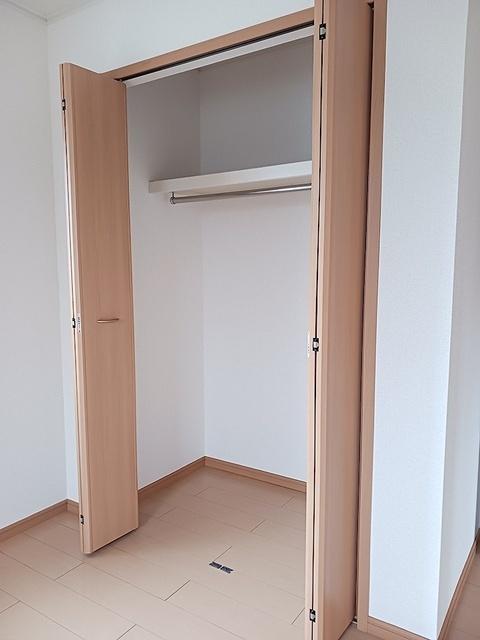 セレジェイラ（101） 玄関