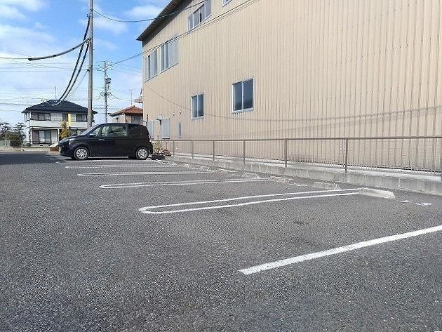アウローラＳⅢ（105） 駐車場