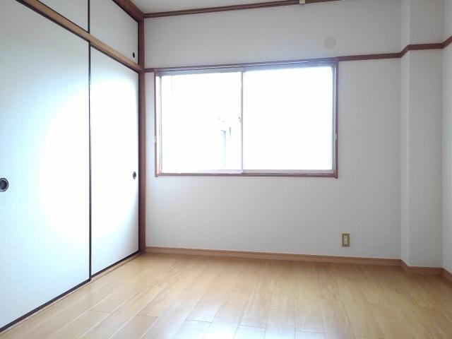 サンハイツたけだ（102） 室内