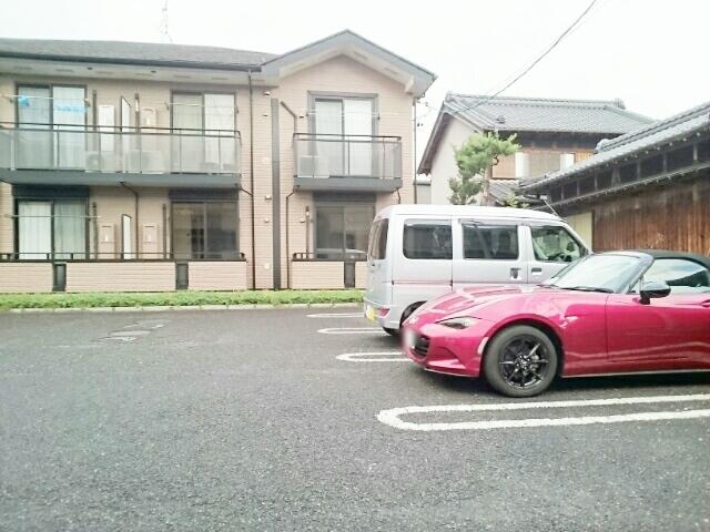 ピーチハウス（101） 駐車場