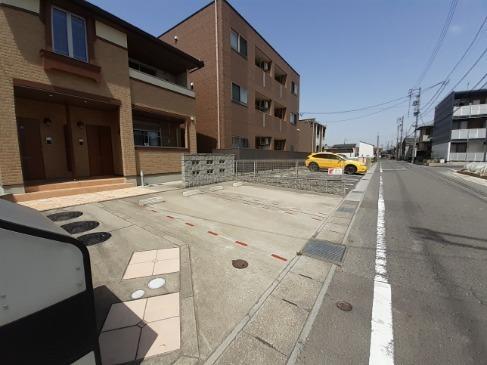 エトワール（101） 駐車場