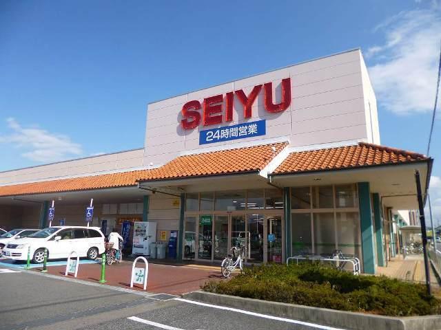 西友　豊山店：500m