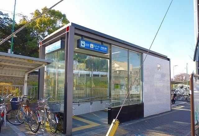 地下鉄鶴舞線 庄内緑地公園駅：950m