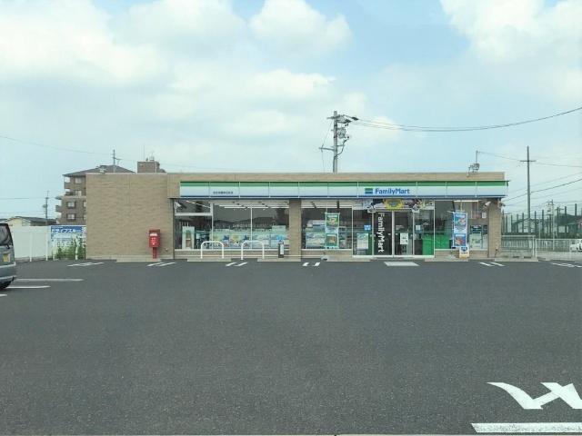 ファミリーマート北名古屋熊之庄店：595m