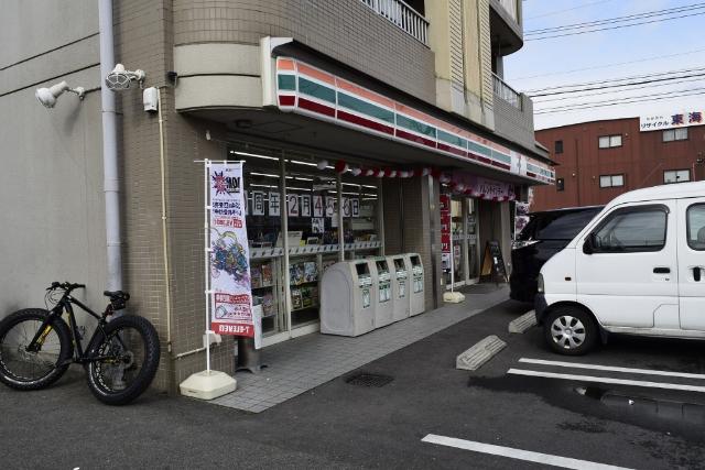 セブンイレブン名古屋中沼町店：392m