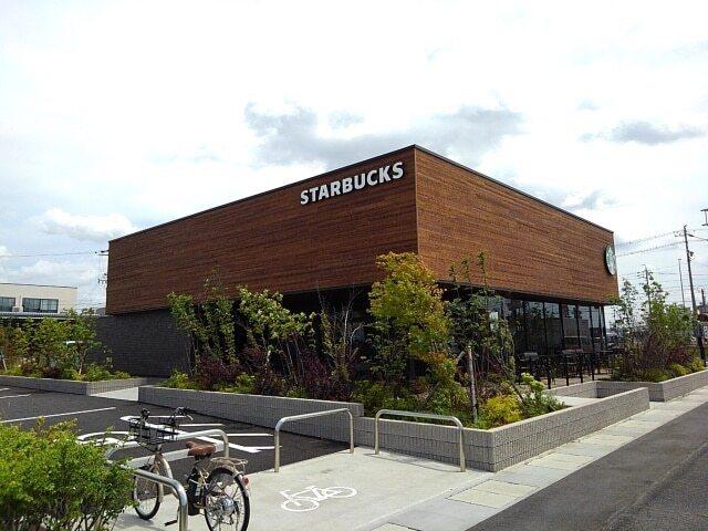 スターバックスコーヒー：1200m