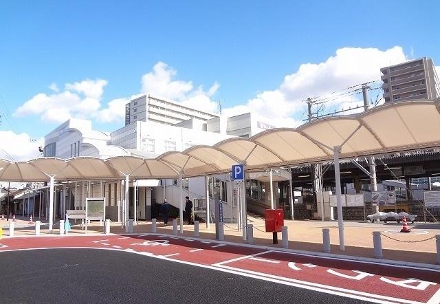 西春駅：720m