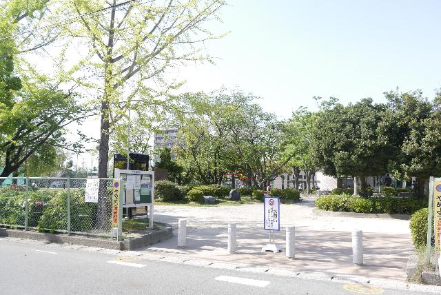 中央公園：1491m