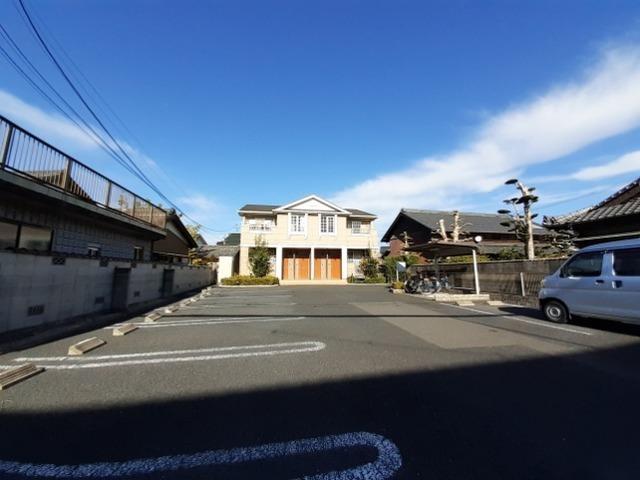 レスポアール（202） 駐車場