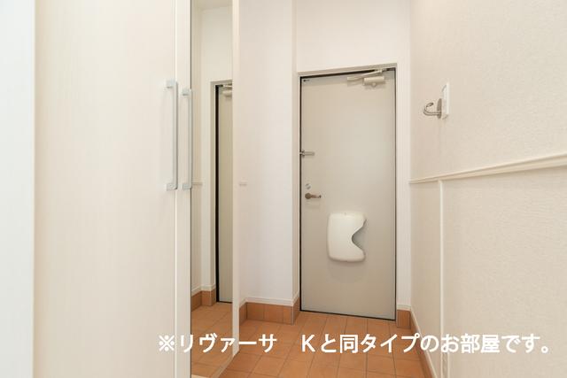 アリビオ　Ⅱ（101） 玄関