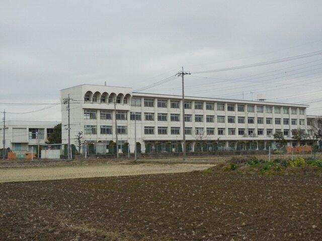 岩倉市立　曽野小学校：1200m