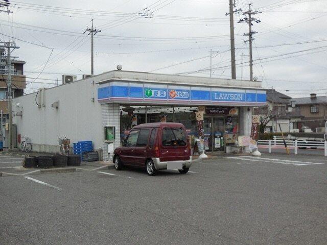 ローソン　大市場町店：290m