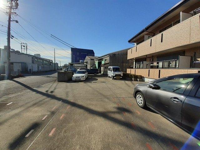 サン天神（202） 駐車場