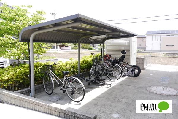 ロイヤルタウンＤ棟 物件画像