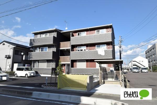 シェノアⅢ 物件画像