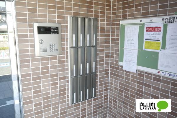 メゾンプチシャトー出口A館 物件画像