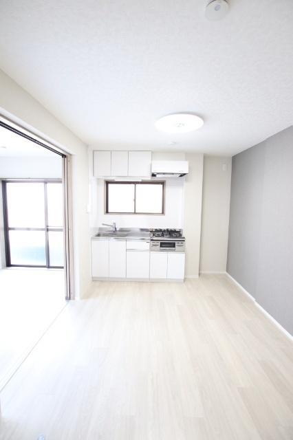コーポ塚田（301） 部屋画像