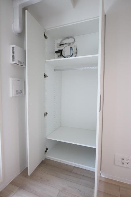 ONE　ROOF　RESIDENCE　西日暮里（807） 収納