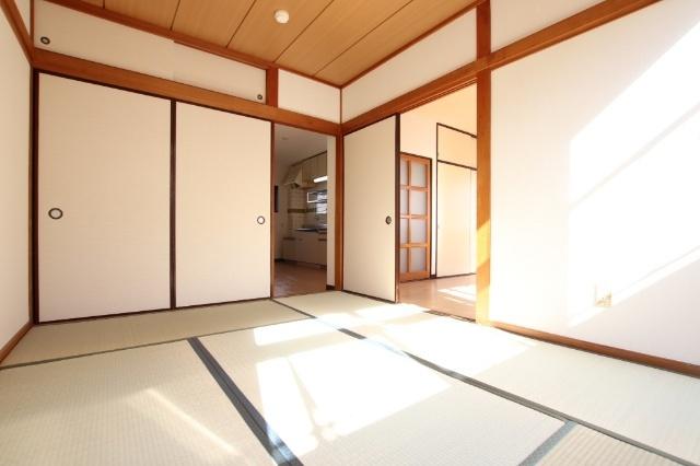 サンハイツ・スギウラ（303） 室内