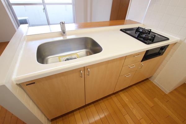 プライムアーバン町屋サウスコート（605） キッチン