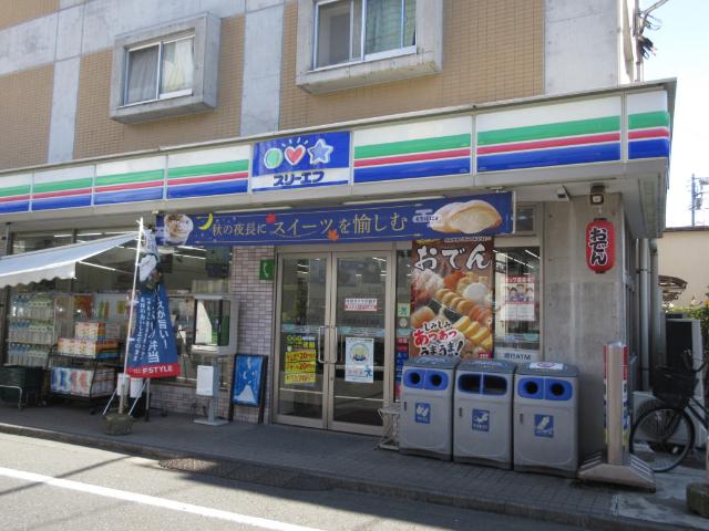 ローソン・スリーエフ台東谷中三丁目店：113m