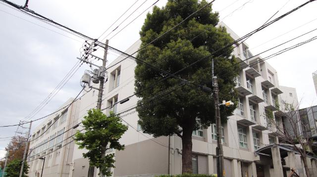 私立開成中学校：1190m