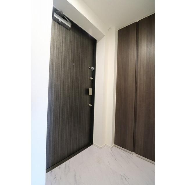 ＯＲＭＥ　ＣＯＵＲＴ　ＮＩＰＰＯＲＩ　ＥＡＳＴ（0301） 玄関