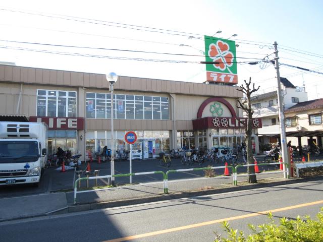 ライフ東尾久店：211m