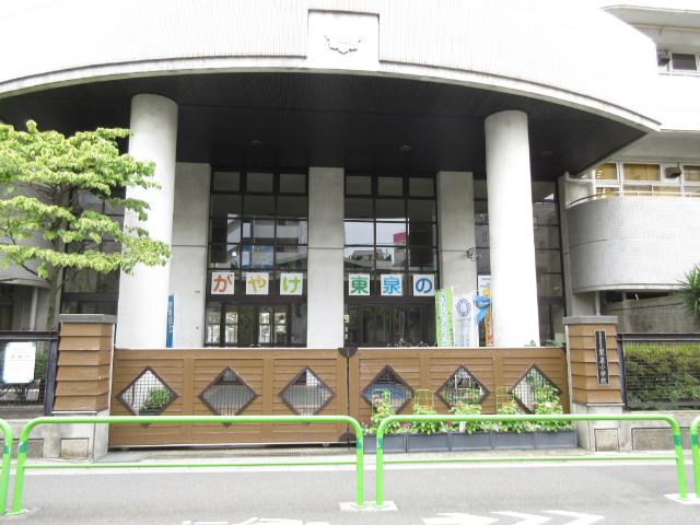 台東区立東泉小学校：666m