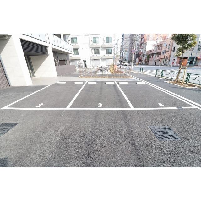 グランカーサ三ノ輪Ⅳ（0303） 駐車場