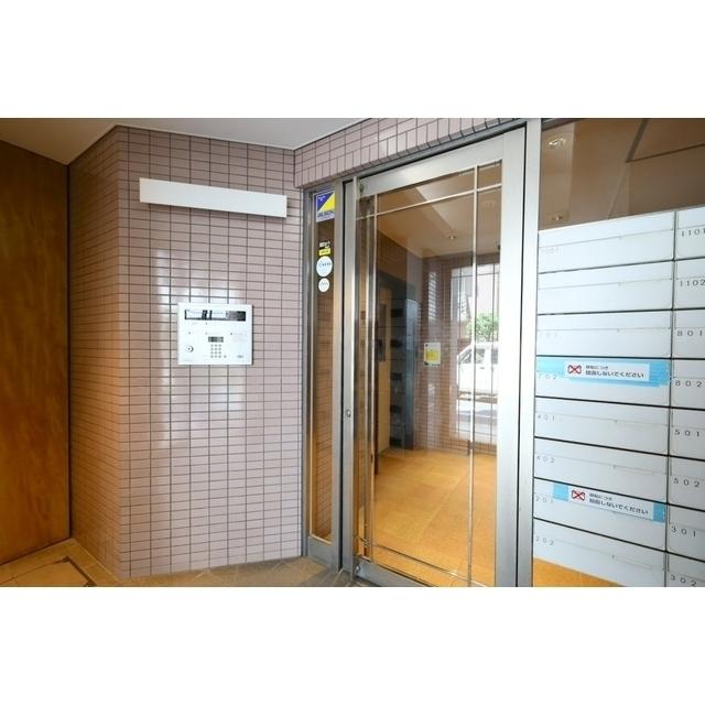 アブレスト動坂（0702） エントランス