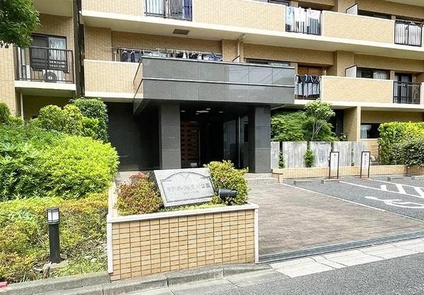 モア・クレスト荒川公園ソレーユ館 エントランス