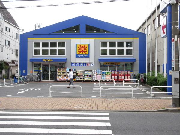 ドラックストア