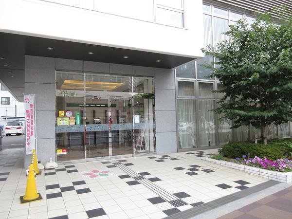 銀行