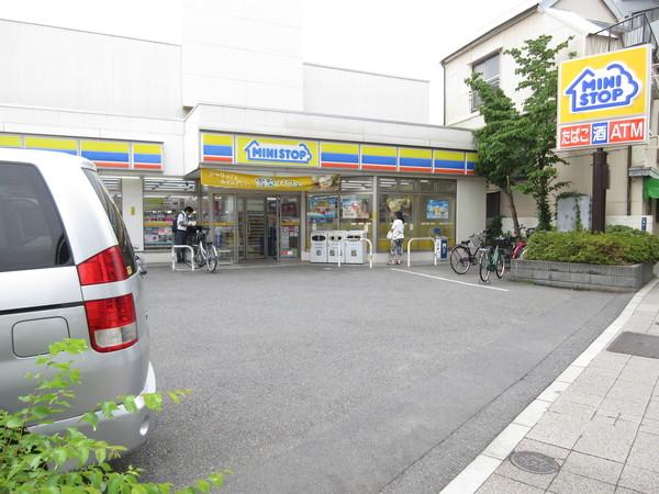 コンビニ