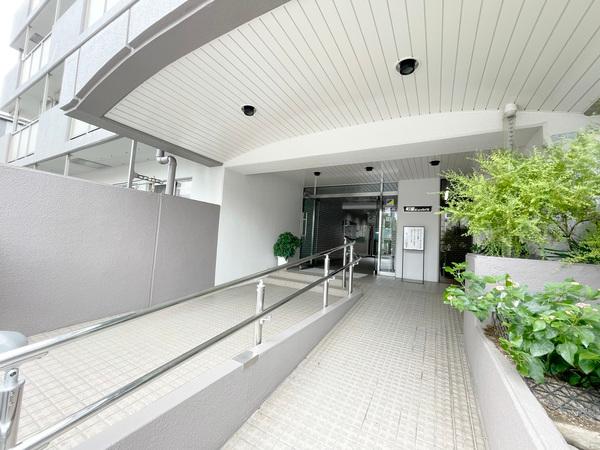 町屋ビューハイツ エントランス