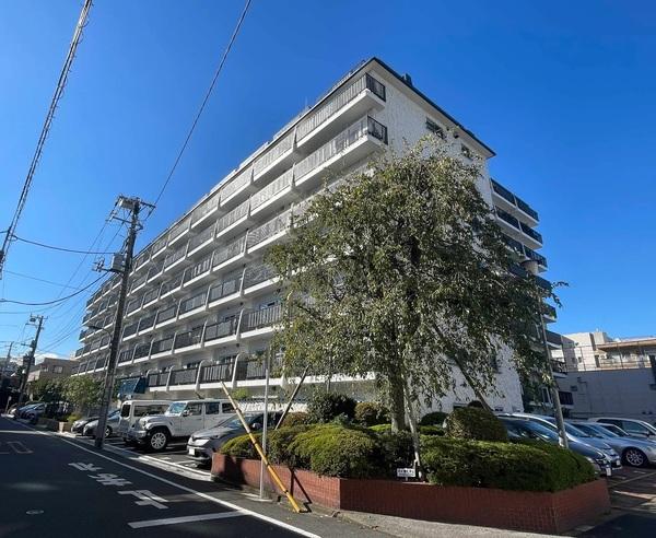 秀和東十条レジデンス 外観