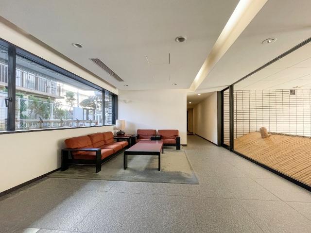 パレロワイヤル本駒込・曙町 ロビー