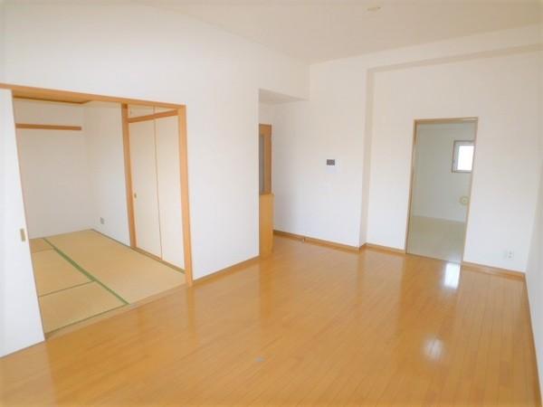 アソシエール練馬春日町（303） 部屋画像