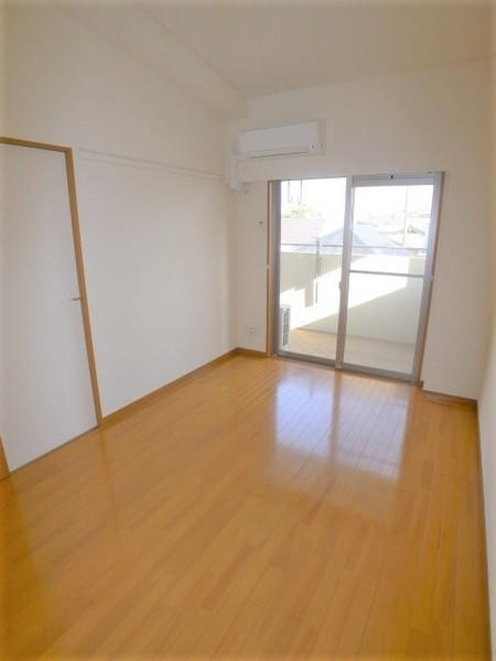 アソシエール練馬春日町（303） 部屋画像