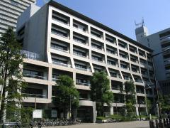 練馬区光が丘区民事務所：1283m