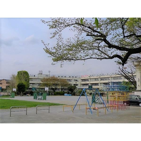 板橋区立成増ケ丘小学校：542m