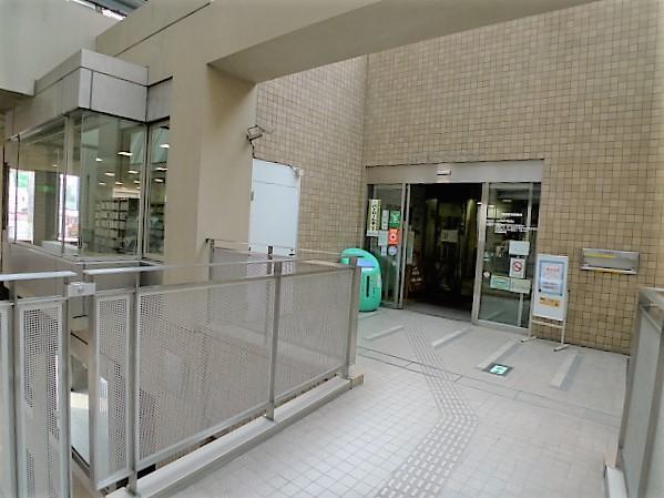 板橋区立成増図書館：501m
